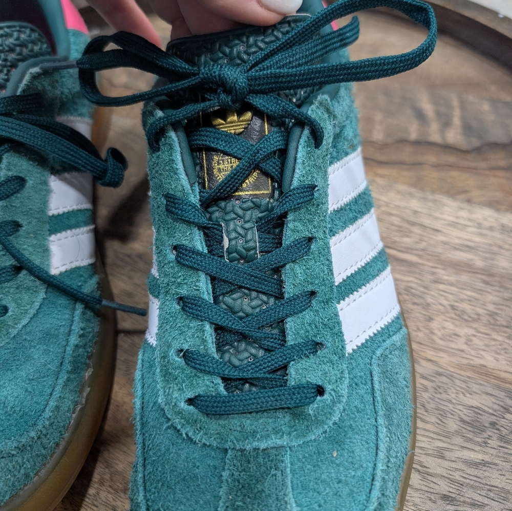 Adidas Gazelle Teal Sneakers with White Stripes And Pink Back - Picture 4 of 6